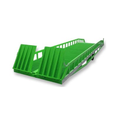 8000Kg Manual Mobile Dock Ramp , Mechanical Durable Mobile Loading Dock