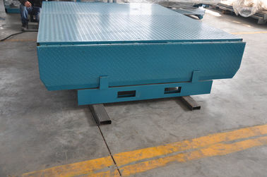 6000Kg Stationary Container Loading Dock Ramp , Adjustable Hydraulic Dock Levelers